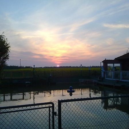 Gaestehaus Sulsdorf - Adults Only Sulsdorf auf Fehmarn ภายนอก รูปภาพ